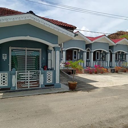 Ku'S Roomstay Pantai Cenang  Esterno foto