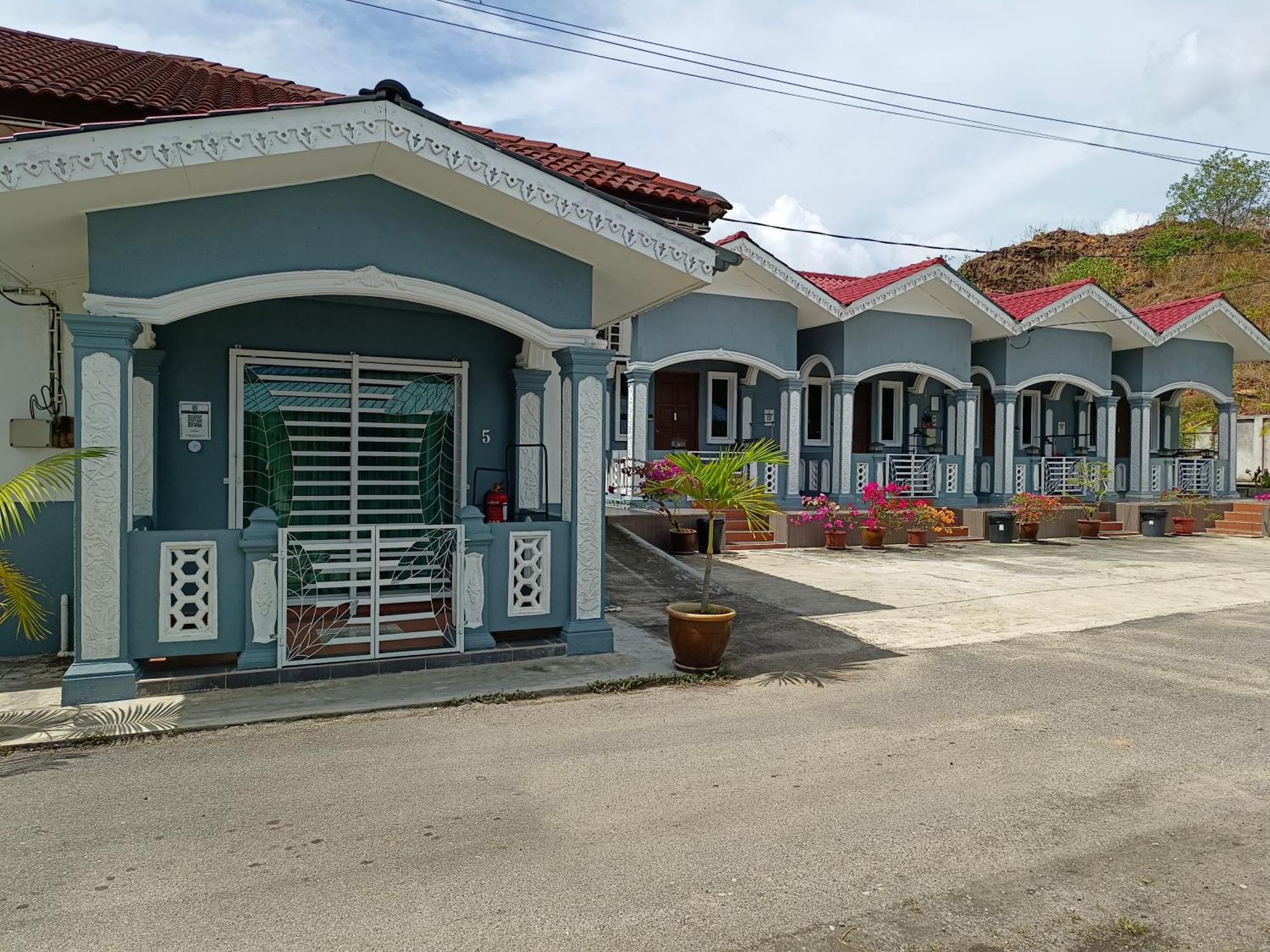 Ku'S Roomstay Pantai Cenang  Esterno foto